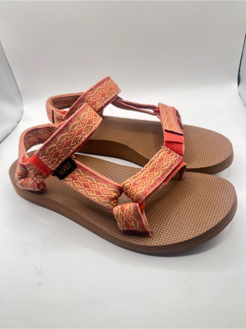 Teva Original Universal Women’s 6 Peach Patterned Strap Sandals